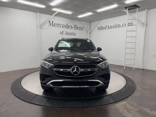2026 Mercedes-Benz GLC 300 Base