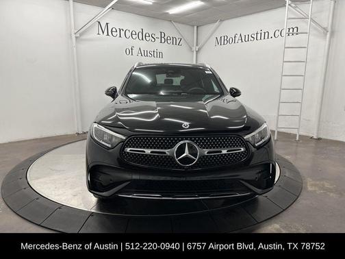 2025 Mercedes-Benz GLC 300 Base