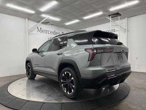 Sterling Gray Metallic 2025 Chevrolet Equinox RS