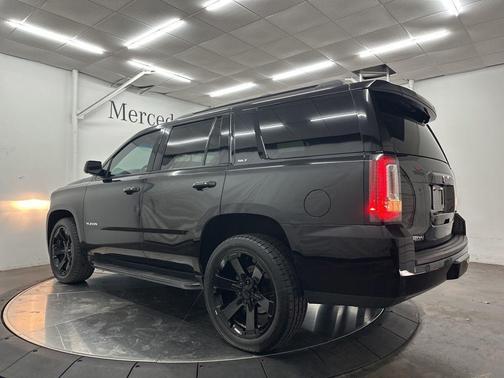 Onyx Black 2019 GMC Yukon SLT