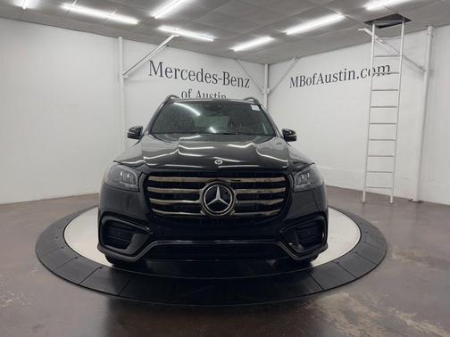 2026 Mercedes-Benz GLS 450