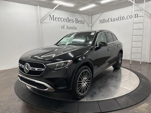 2026 Mercedes-Benz GLC 300 Base
