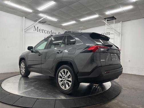 Magnetic Gray Metallic 2020 Toyota RAV4 XLE Premium