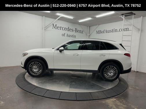2025 Mercedes-Benz GLC 300 Base