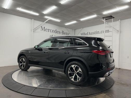 2025 Mercedes-Benz GLC 350e Base 4MATIC