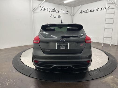 2018 Ford Focus ST Base
