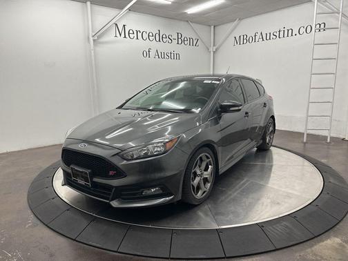 2018 Ford Focus ST Base