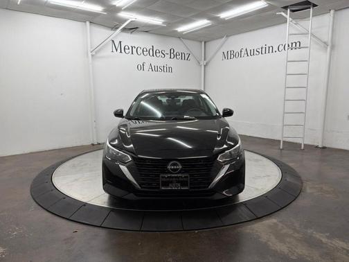 Black 2025 Nissan Sentra SV