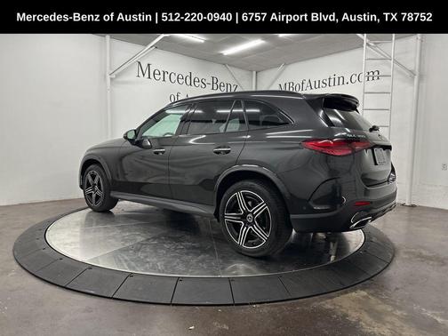 2025 Mercedes-Benz GLC 300 Base