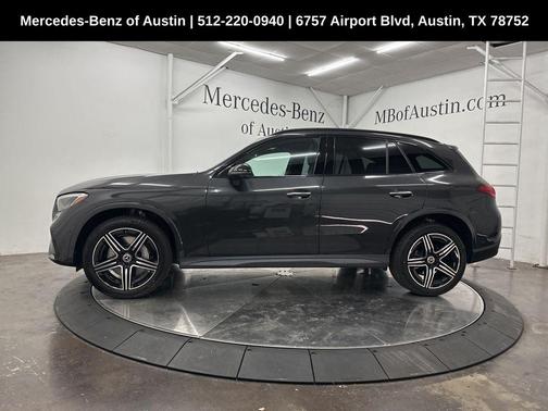 2025 Mercedes-Benz GLC 300 Base