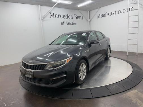 2017 Kia Optima LX