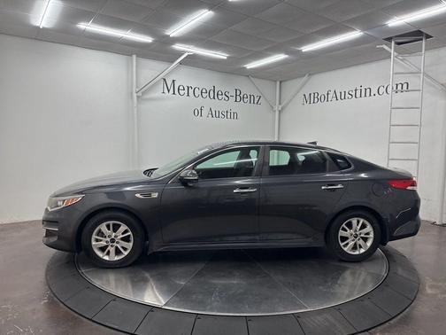2017 Kia Optima LX