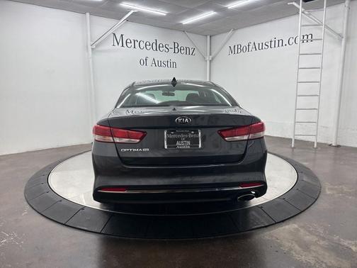 2017 Kia Optima LX