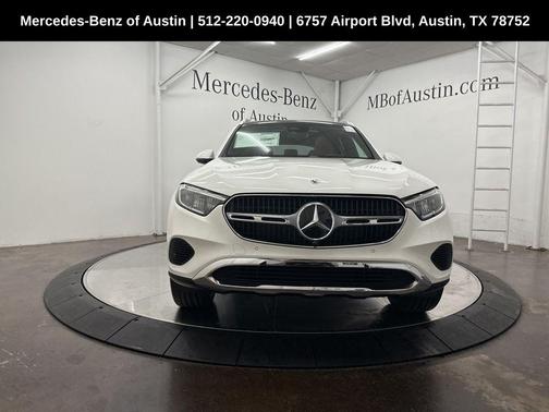 2025 Mercedes-Benz GLC 300 Base