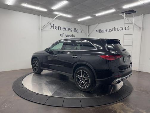 2026 Mercedes-Benz GLC 300 Base