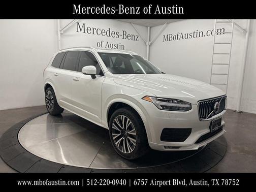 2020 Volvo XC90 T6 Momentum 7 Passenger