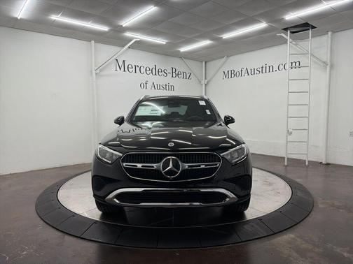 2026 Mercedes-Benz GLC 300 Base