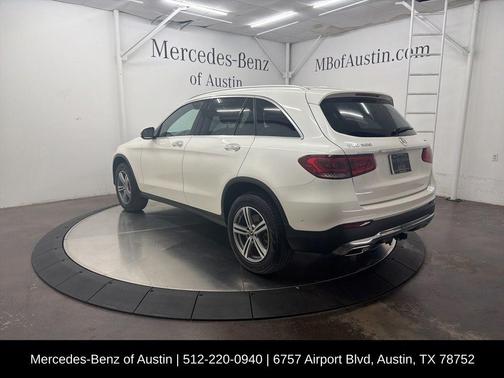 MANUFAKTUR Diamond White Metallic 2022 Mercedes-Benz GLC 300 Base 4MATIC