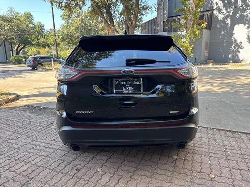 2017 Ford Edge SE