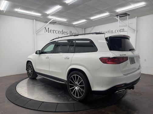 2026 Mercedes-Benz GLS 580 Base 4MATIC