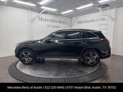 Black 2026 Mercedes-Benz GLC 300 Base