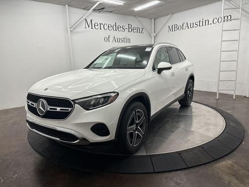 2026 Mercedes-Benz GLC 300 Base