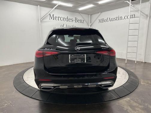 2026 Mercedes-Benz GLC 300 Base 4MATIC