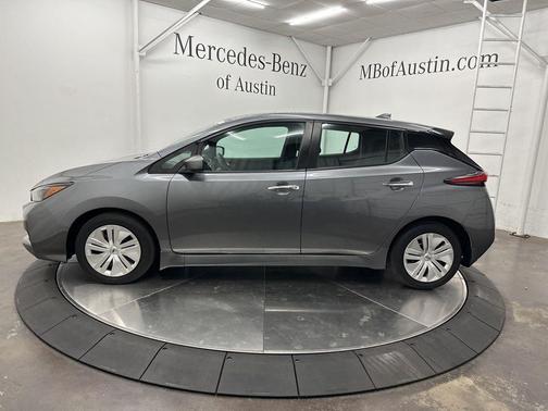2022 Nissan Leaf S