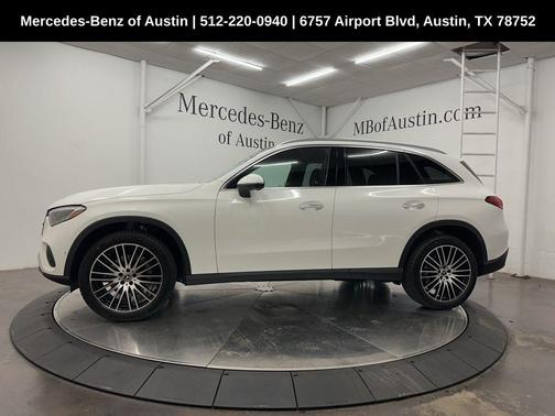 2025 Mercedes-Benz GLC 300 Base