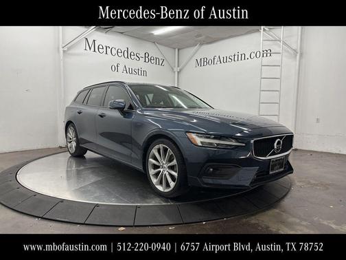 Blue 2020 Volvo V60 T5 Momentum
