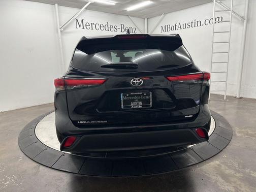 2020 Toyota Highlander L