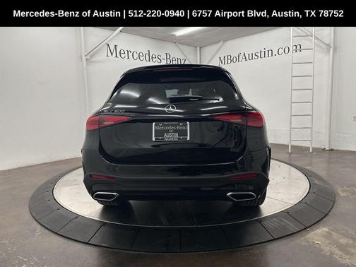 2025 Mercedes-Benz GLC 300 Base