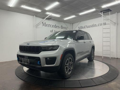 Silver Zynith 2023 Jeep Grand Cherokee 4xe Trailhawk