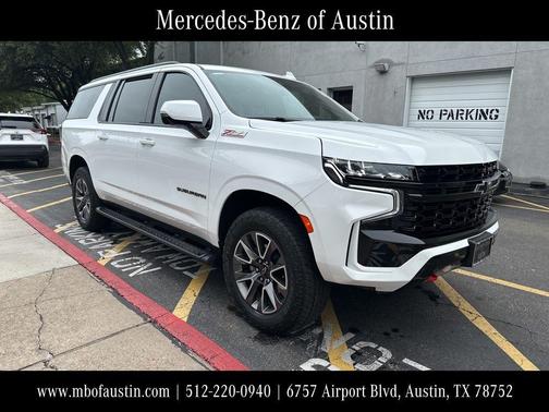 Summit White 2024 Chevrolet Suburban Z71