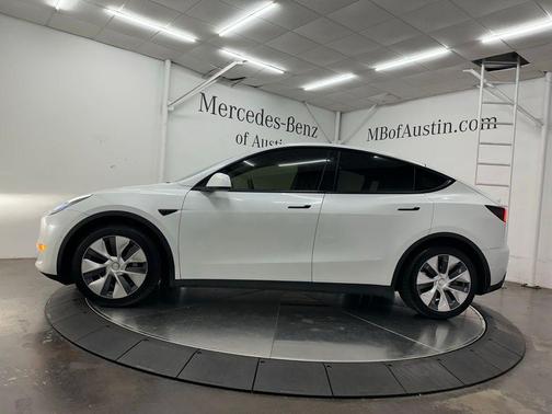 Pearl White Multi 2020 Tesla Model Y Long Range
