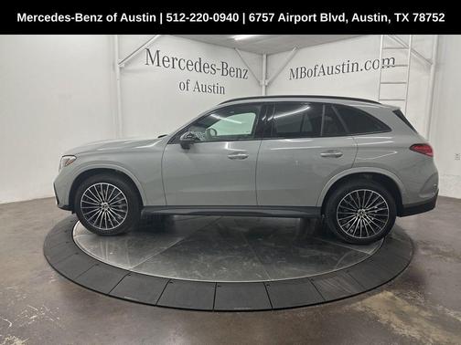 2025 Mercedes-Benz GLC 300 Base