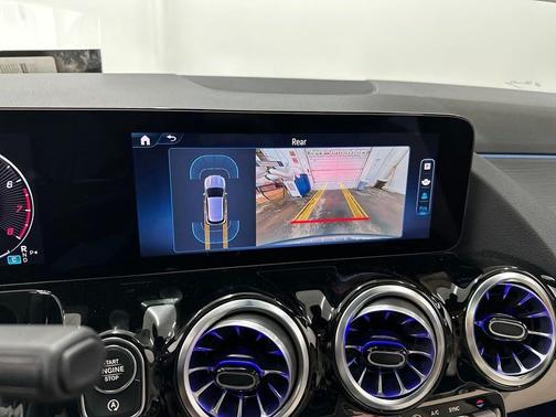 2025 Mercedes-Benz GLA 250 Base