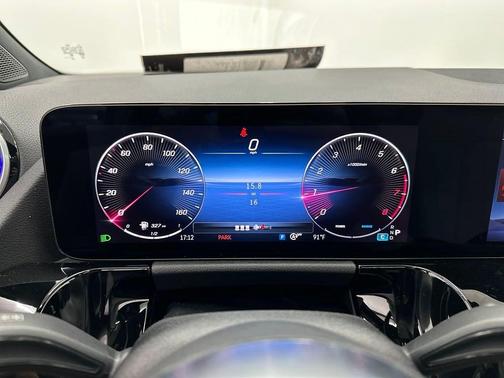 2025 Mercedes-Benz GLA 250 Base