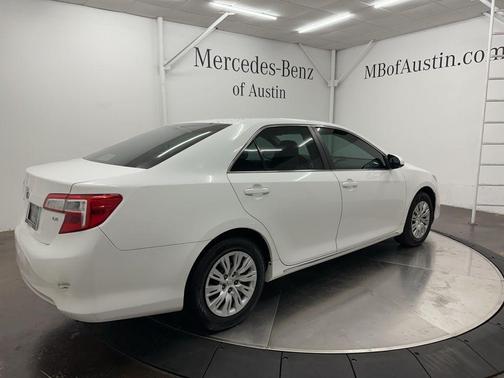 2013 Toyota Camry LE