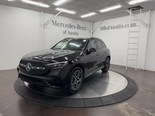 2026 Mercedes-Benz GLC 300 Base