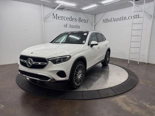 Polar White 2026 Mercedes-Benz GLC 300 Base