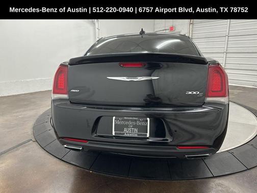 2017 Chrysler 300 S