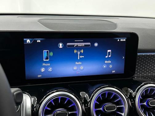 2024 Mercedes-Benz GLB 250 Base 4MATIC