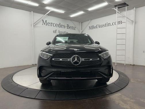 2025 Mercedes-Benz GLC 300 Base