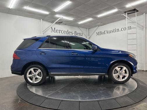 Brilliant Blue Metallic 2019 Mercedes-Benz GLE 400 Base 4MATIC