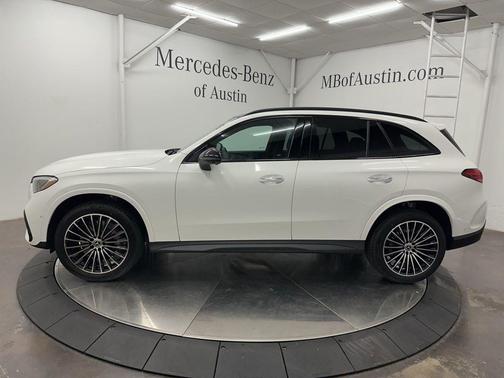 2026 Mercedes-Benz GLC 300 Base