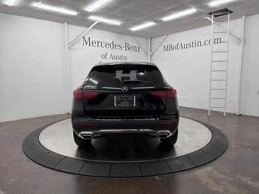 2025 Mercedes-Benz GLA 250 Base