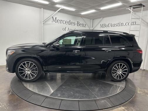 2026 Mercedes-Benz GLS 450 4MATIC