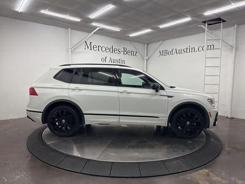 2021 Volkswagen Tiguan 2.0T SE R-Line Black