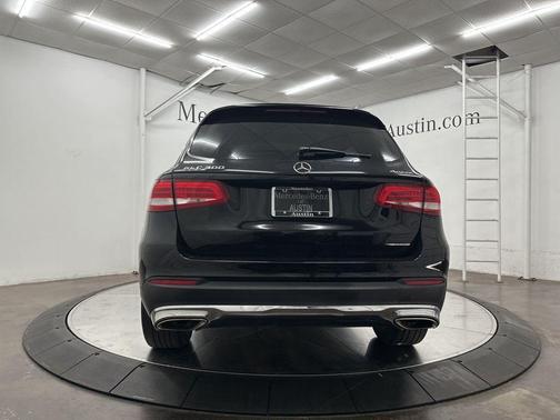 2018 Mercedes-Benz GLC 300 Base 4MATIC